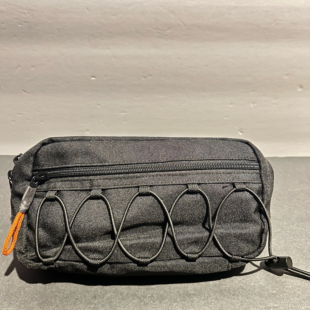 H&M Black Men’s Travel Organizer Pouch with Elastic Cord Belt Bag NEVER USED
